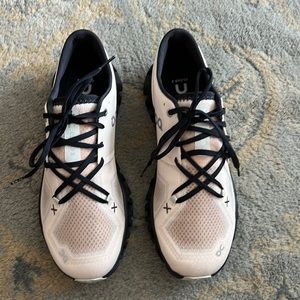 Women’s On Cloud X